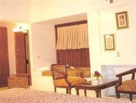 Corbett Suman Grand Hotel Corbett National Park Eksteriør billede