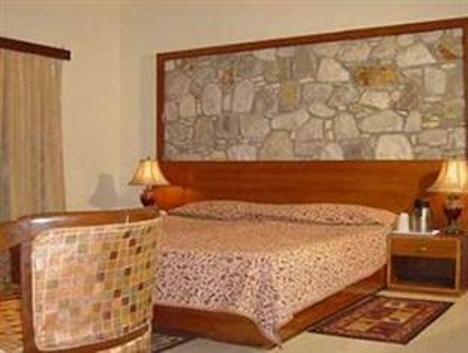 Corbett Suman Grand Hotel Corbett National Park Eksteriør billede