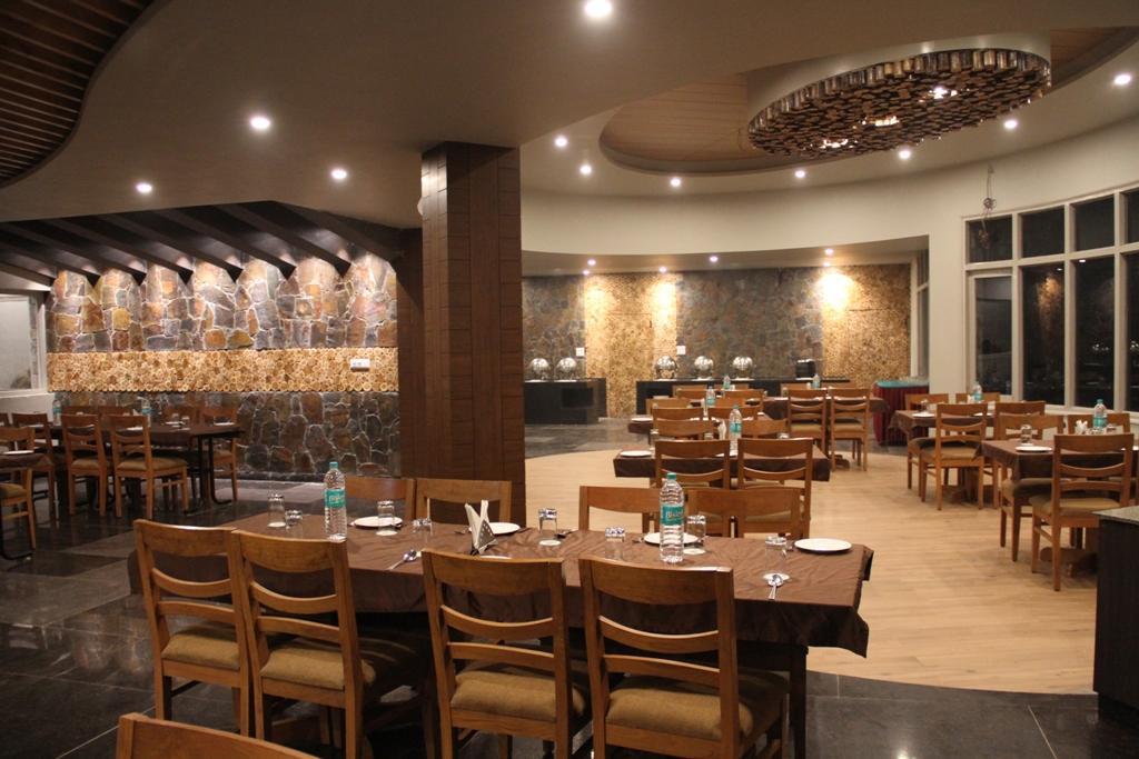 Corbett Suman Grand Hotel Corbett National Park Eksteriør billede